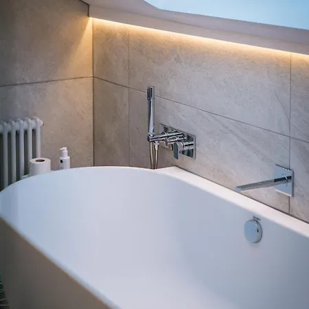 Owl Barn At The Heaning Estate * Windermere